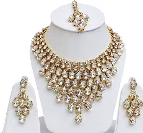 Women's Alloy Gold Plated Jewellery Set